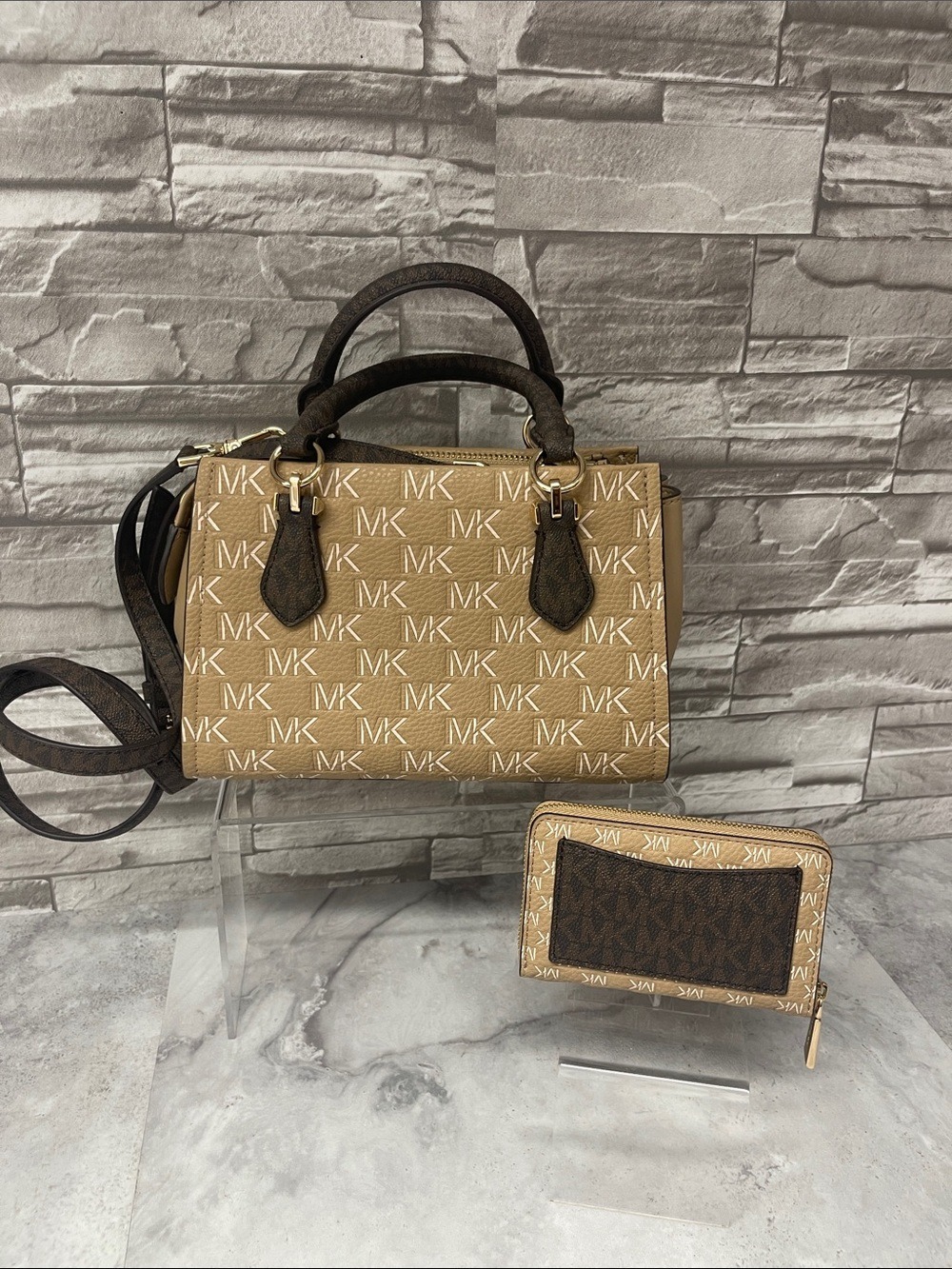 Michael Kors Marilyn Small Satchel & Matching Wallet MK Logo Camel Brown 
Tan